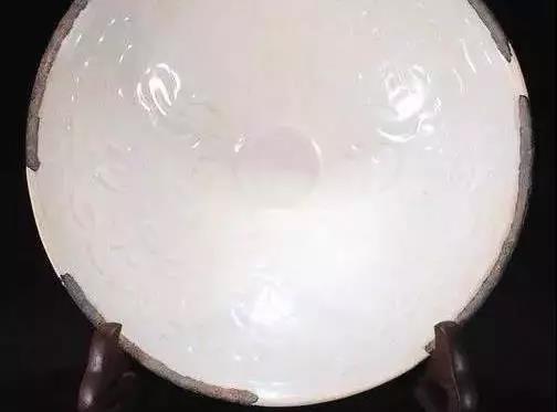 北宋晚期的定瓷是否真的“有芒，不堪用”？(圖8)